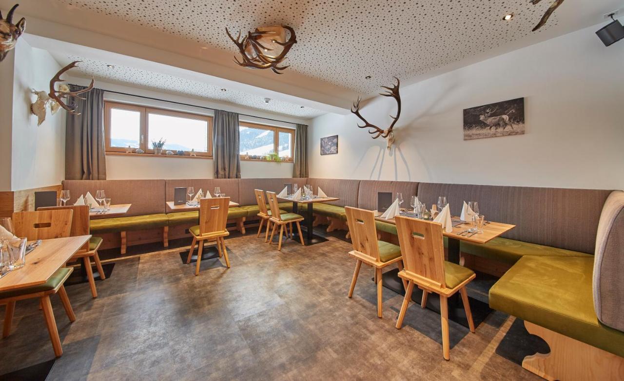 Hotel Hubertushof Saalbach-Hinterglemm Exterior photo